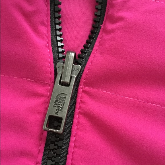 The North Face Teen Hybrid Jacket Fuschia Pink NWT - Picture 4 of 8